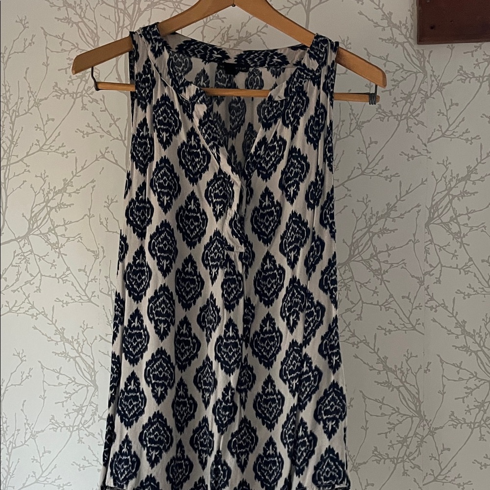Willi Smith Navy and White Patterned Sleeveless Camisole